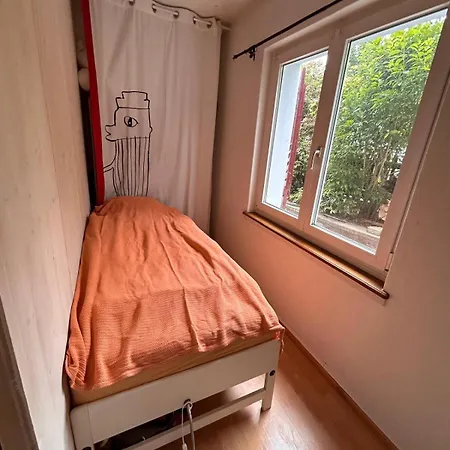 2 Mit Küche Und Bad *